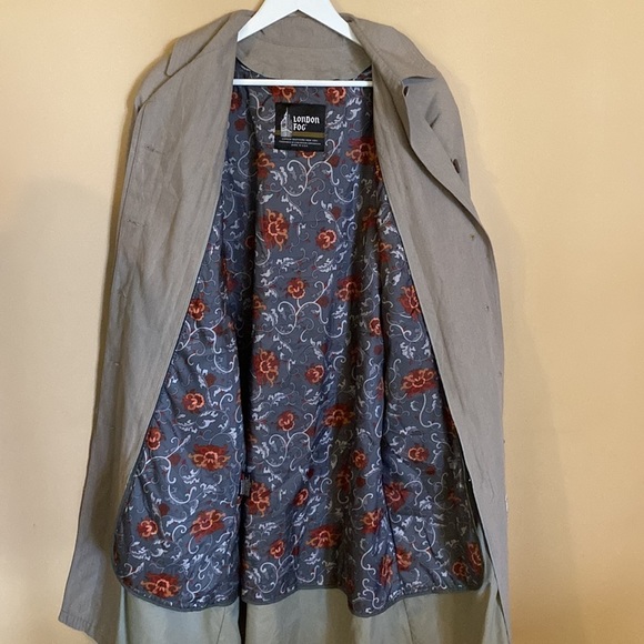 Vintage London Fog women’s trench 4P - Picture 2 of 7
